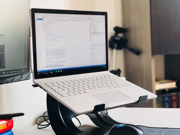 The Top 10 Best Laptop Stands To Buy And Use For Work The